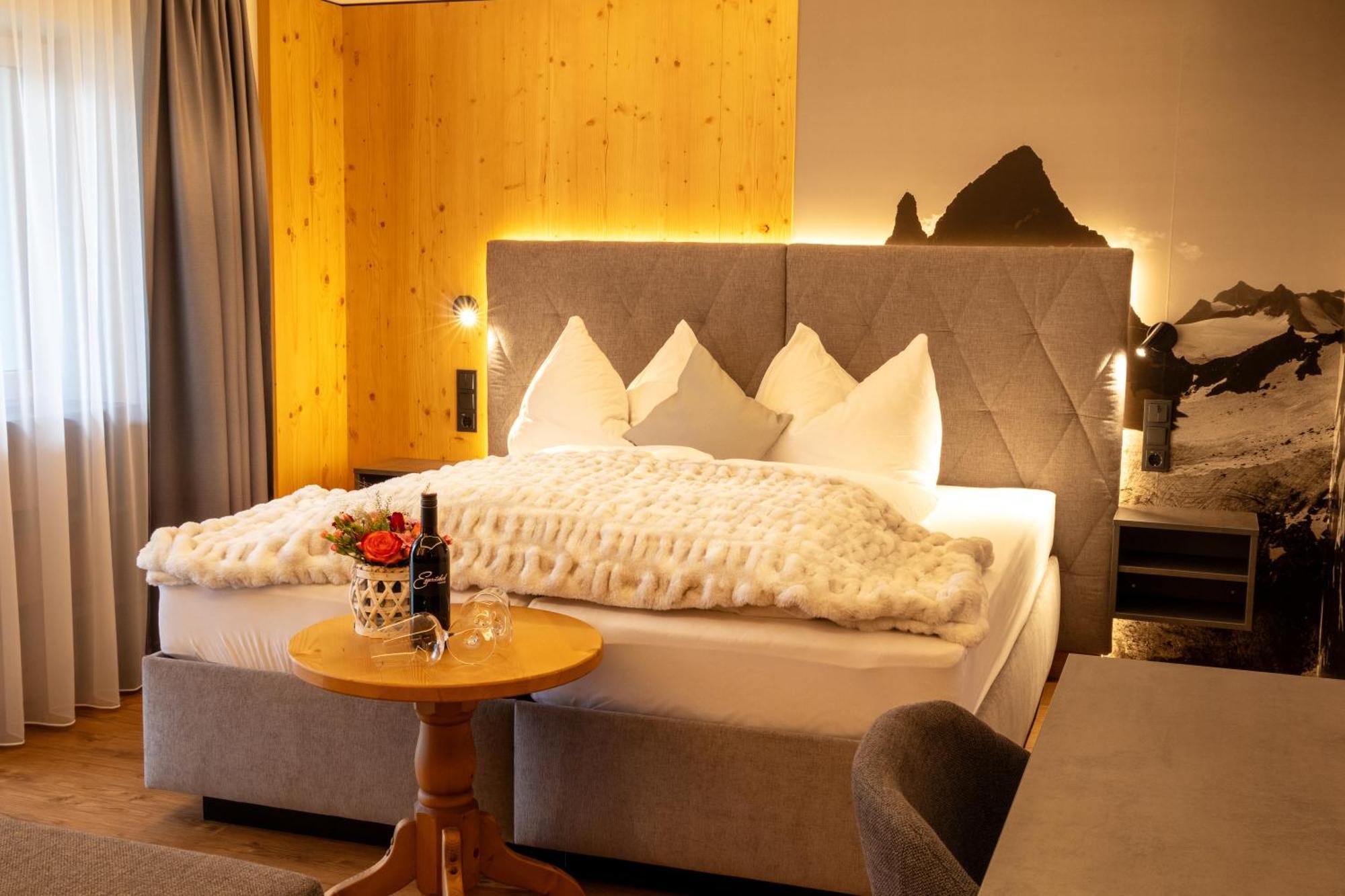 Eggerstueberl Hotel Ischgl Exterior foto