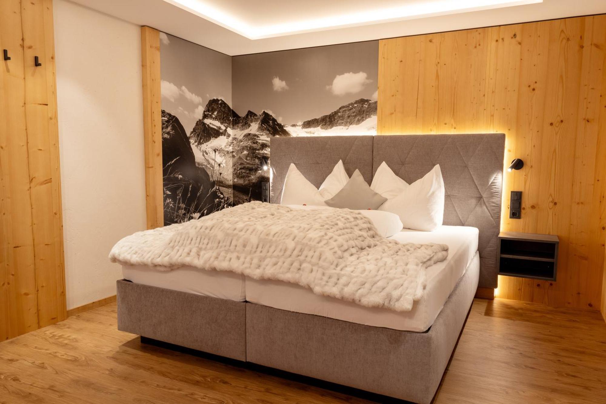 Eggerstueberl Hotel Ischgl Exterior foto