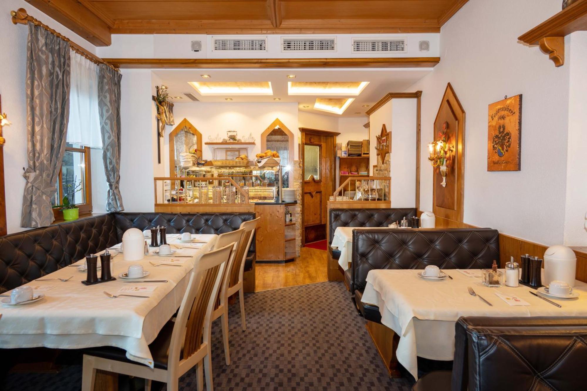 Eggerstueberl Hotel Ischgl Exterior foto